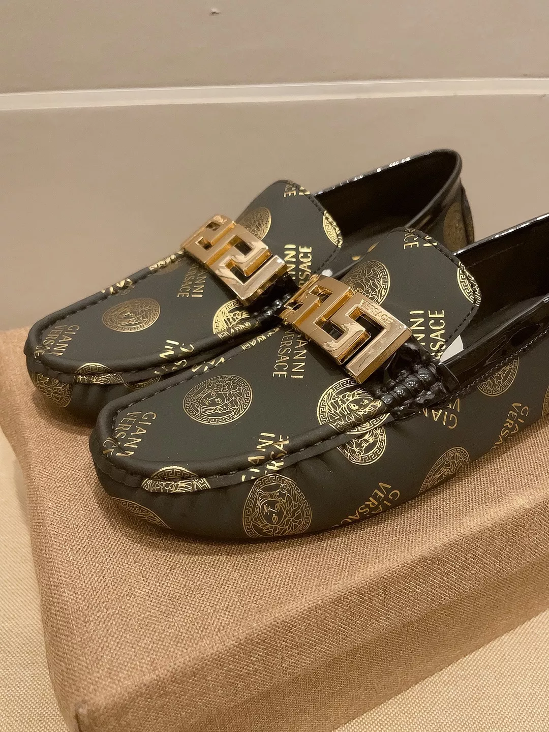 Efficient 6666 Versace Leather Shoes For Men