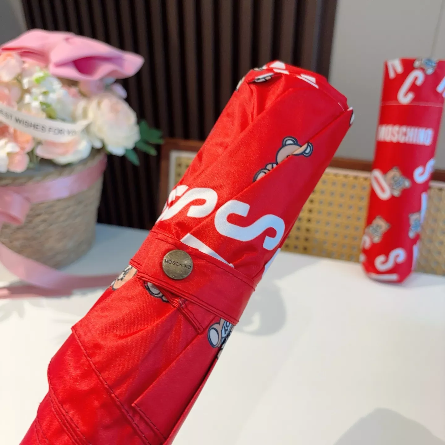 Efficient 6740 Moschino Umbrellas
