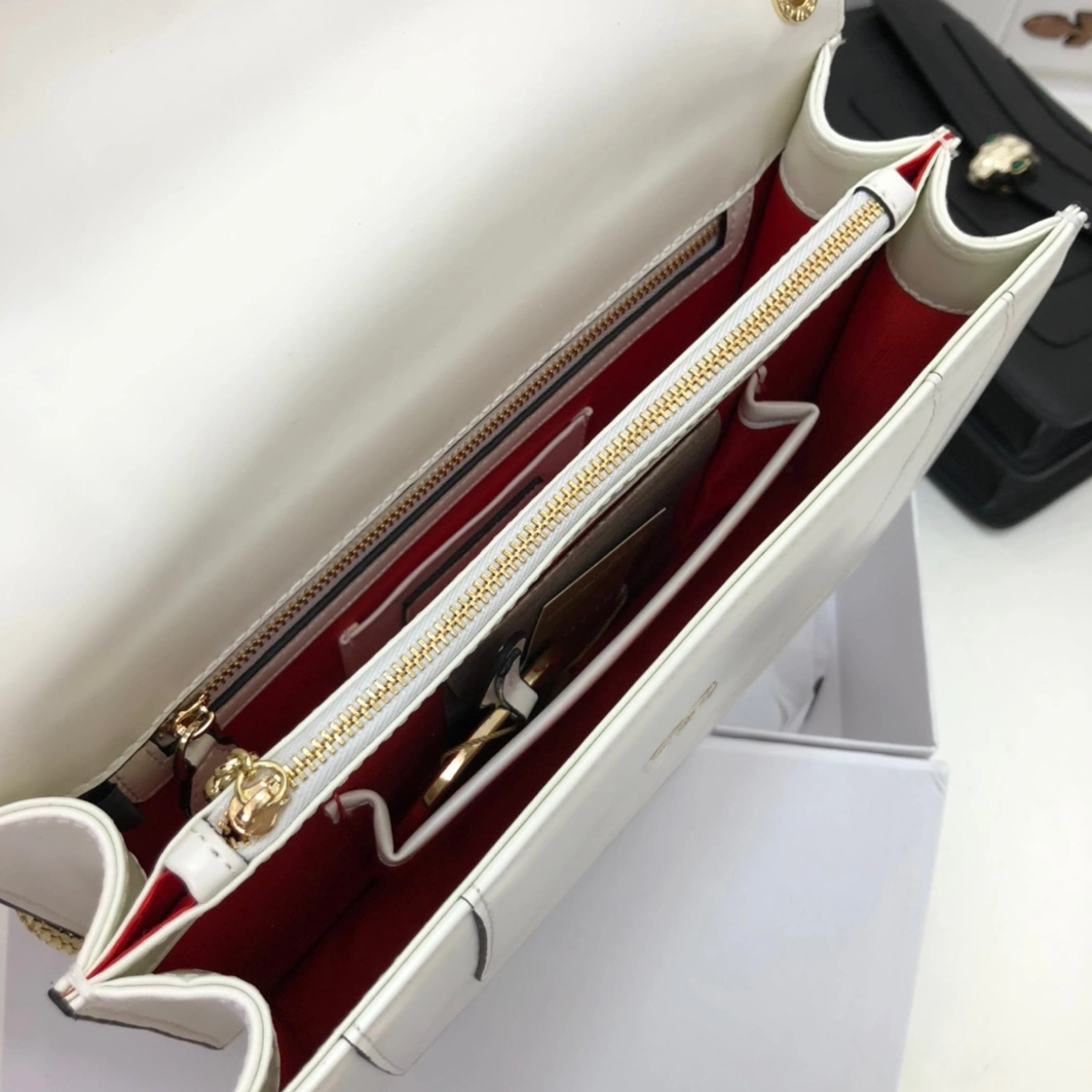 Efficient 6789 Bvlgari AAA Quality Messenger Bags For Women