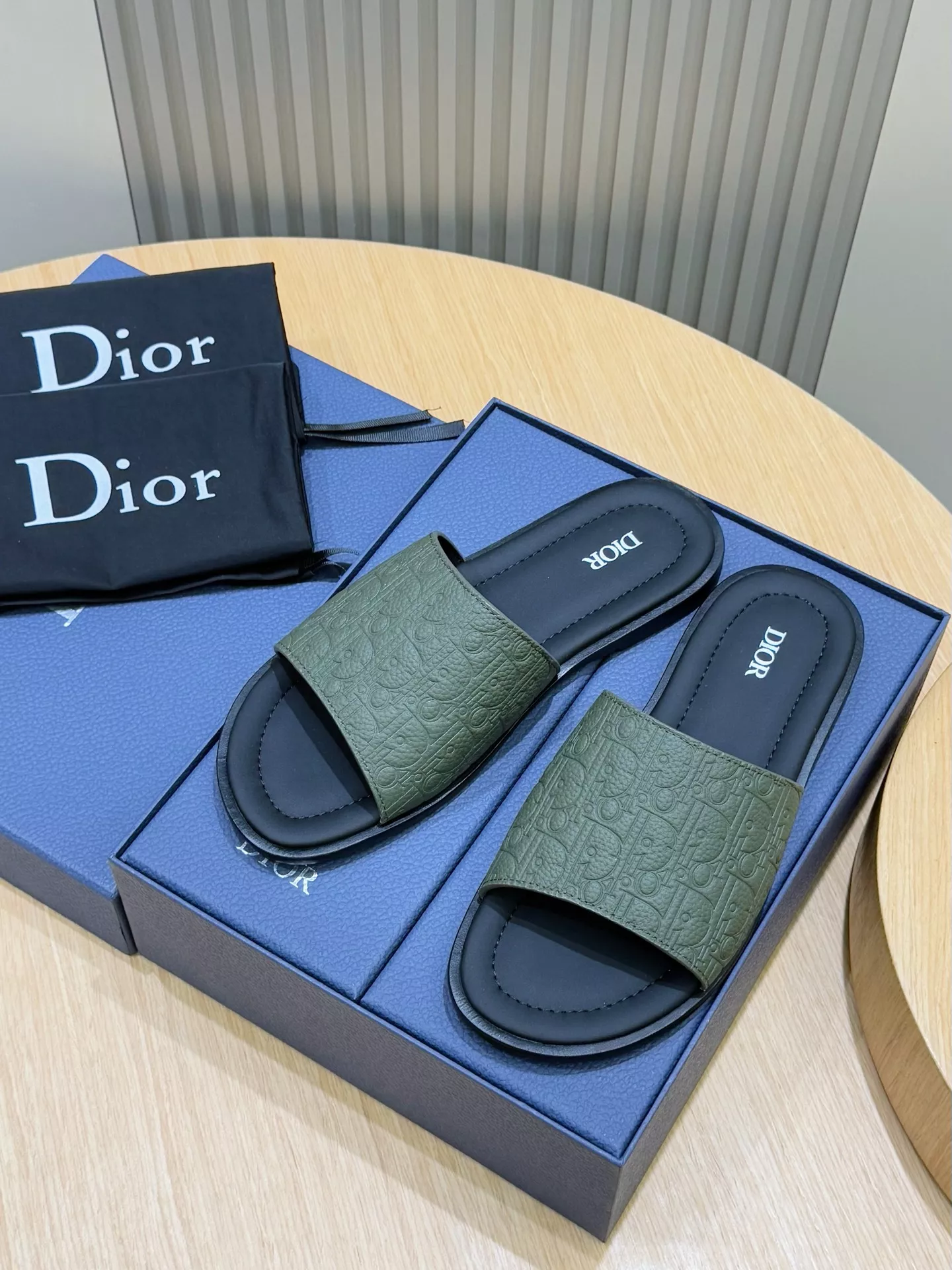 Efficient 6824 Christian Dior Slippers For Men