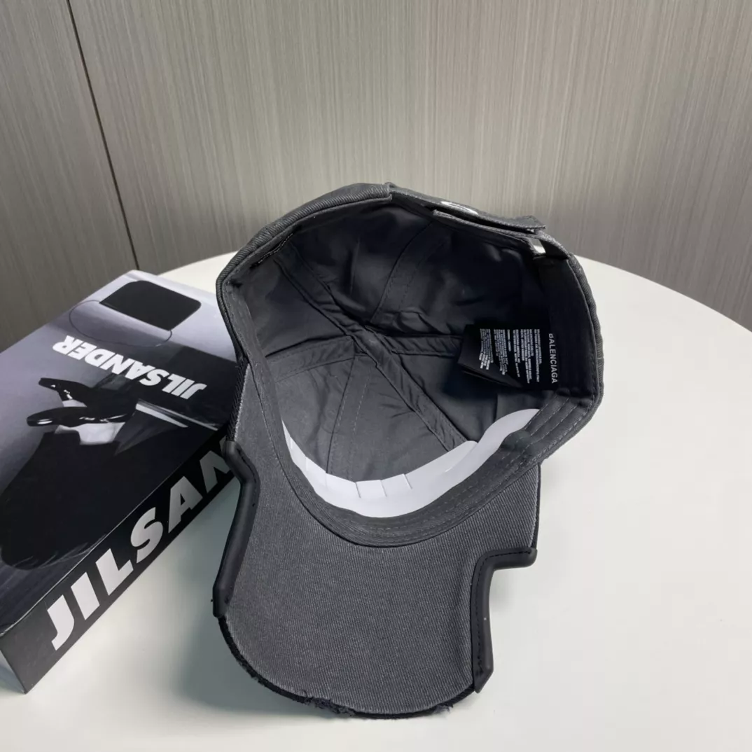 Efficient 7023 Balenciaga Caps