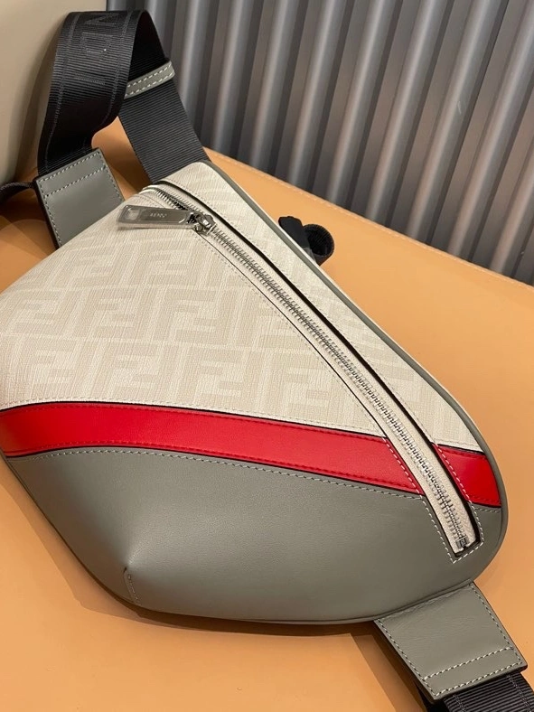 Efficient 7078 Fendi AAA Quality Belt Bags