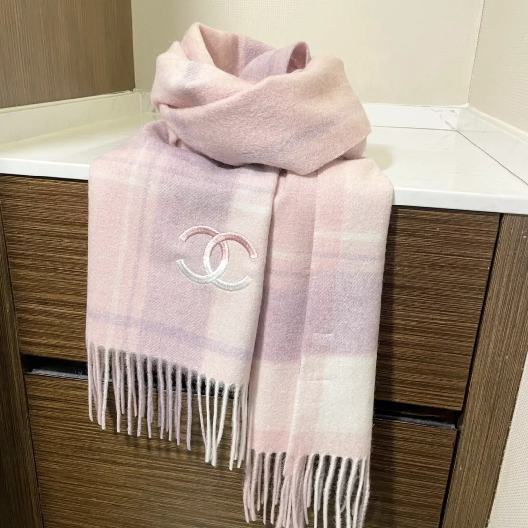 Efficient 7180 Chanel Scarves For Women