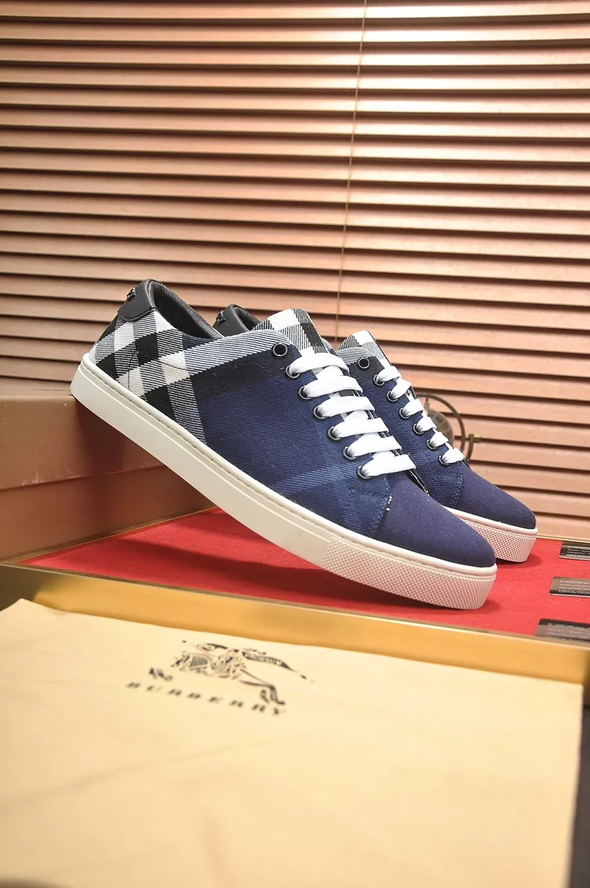 Efficient 7221 Burberry Casual Shoes For Men