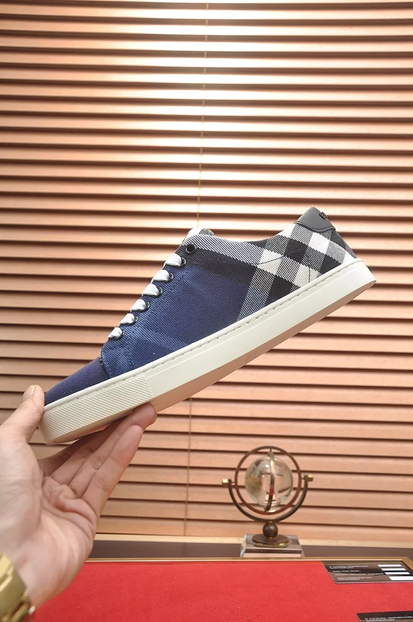 Efficient 7221 Burberry Casual Shoes For Men