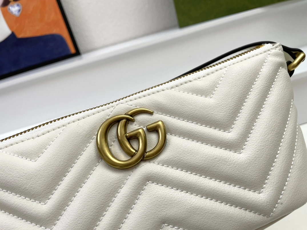 Efficient 732 Gucci AAA Quality Shoulder Bags For Women