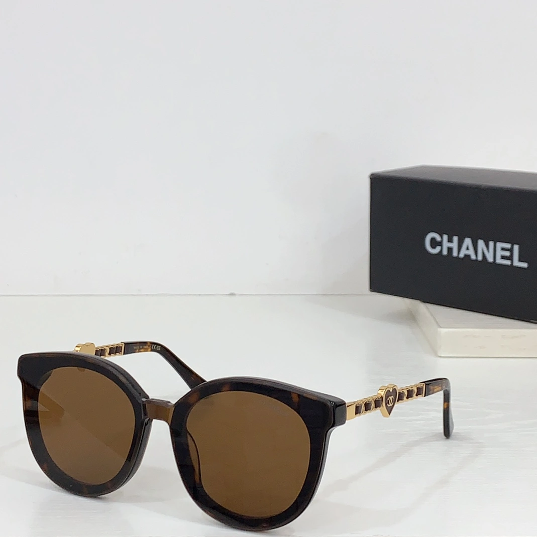 Efficient 7326 Chanel AAA Quality Sunglasses