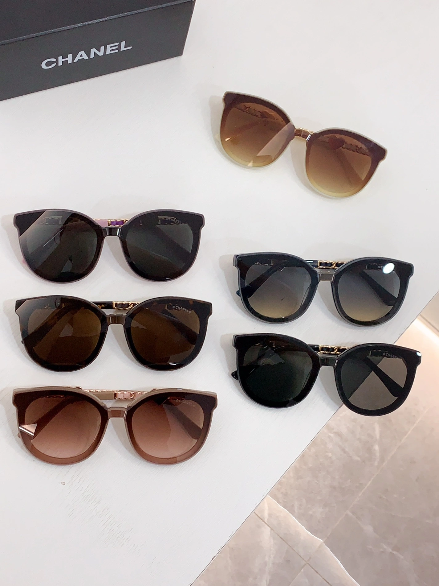 Efficient 7326 Chanel AAA Quality Sunglasses