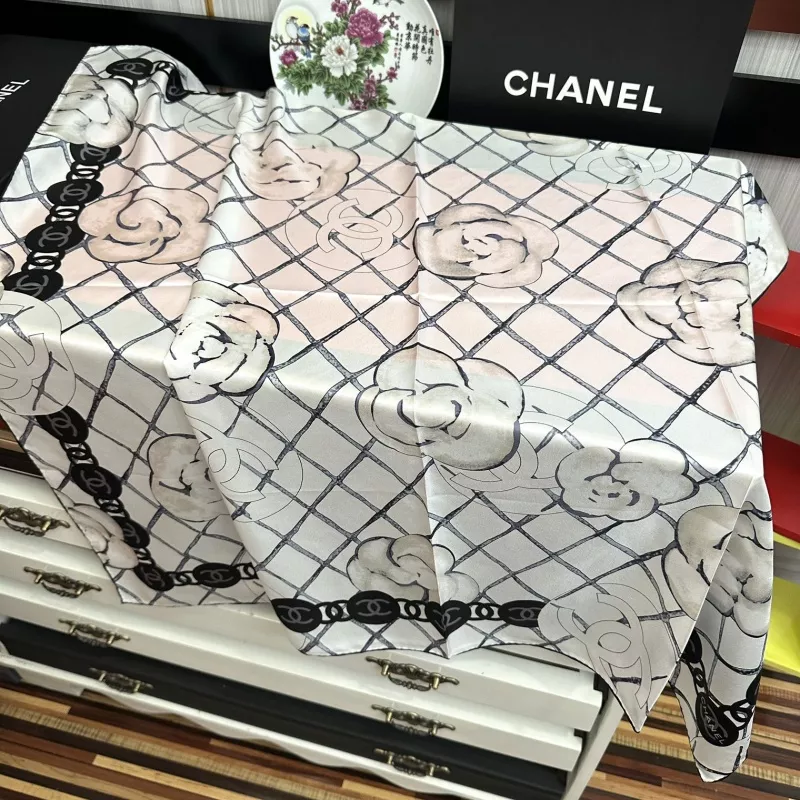 Efficient 7372 Chanel Silk Squares