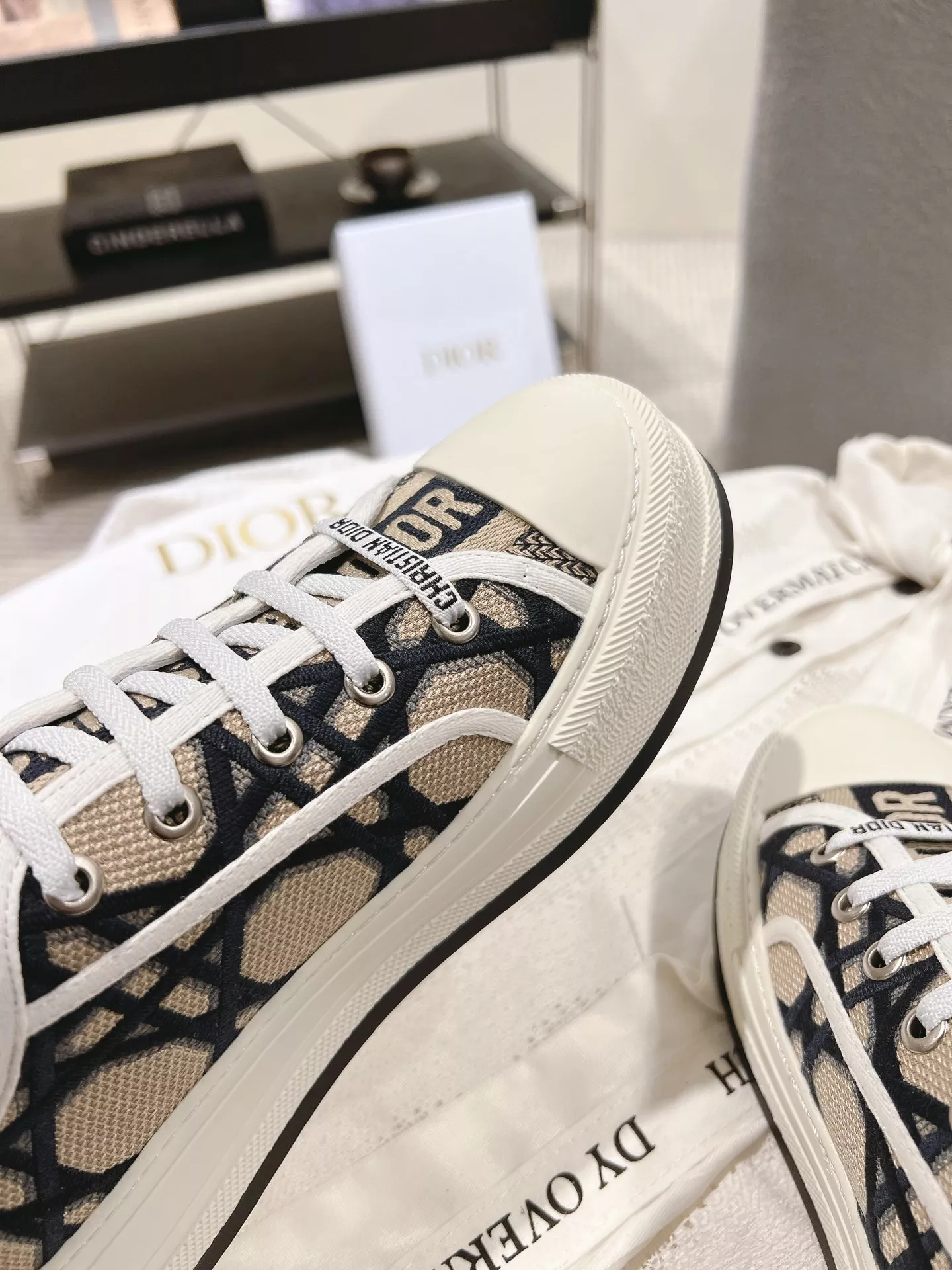Efficient 7372 Christian Dior Casual Shoes For Women