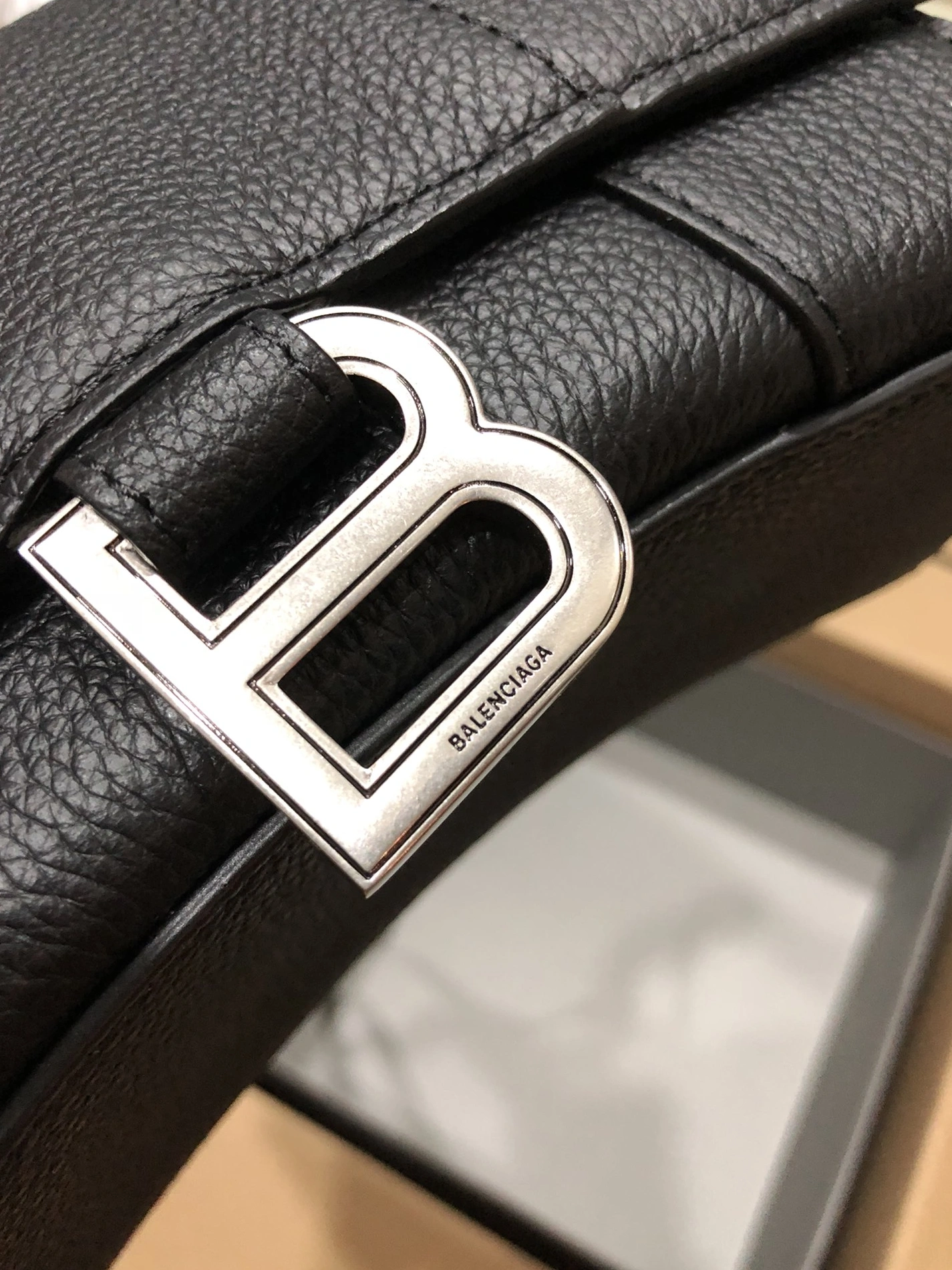 Efficient 7393 Balenciaga AAA Quality Handbags For Women