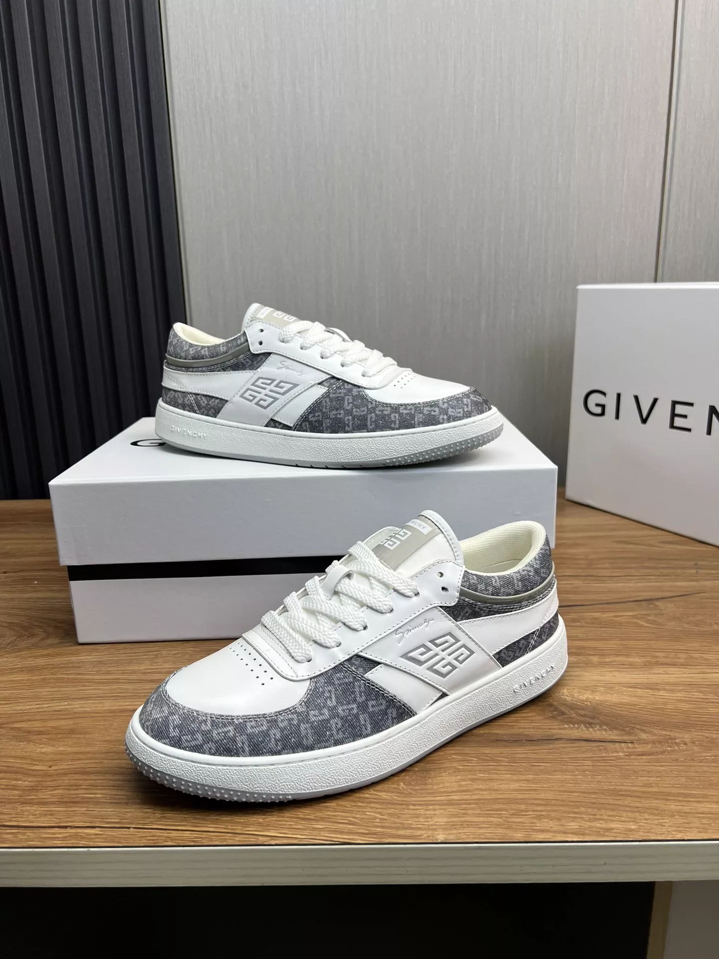 Efficient 7404 Givenchy Casual Shoes For Men