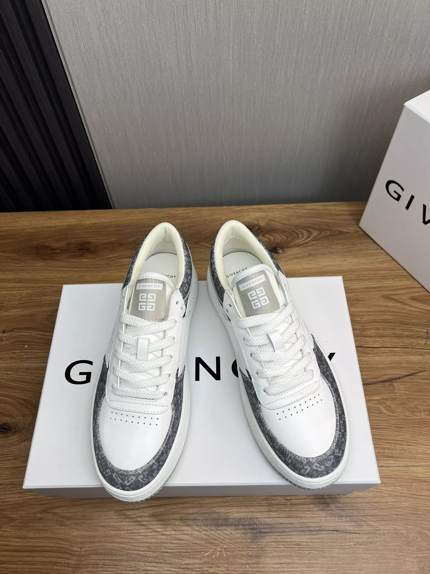 Efficient 7404 Givenchy Casual Shoes For Men