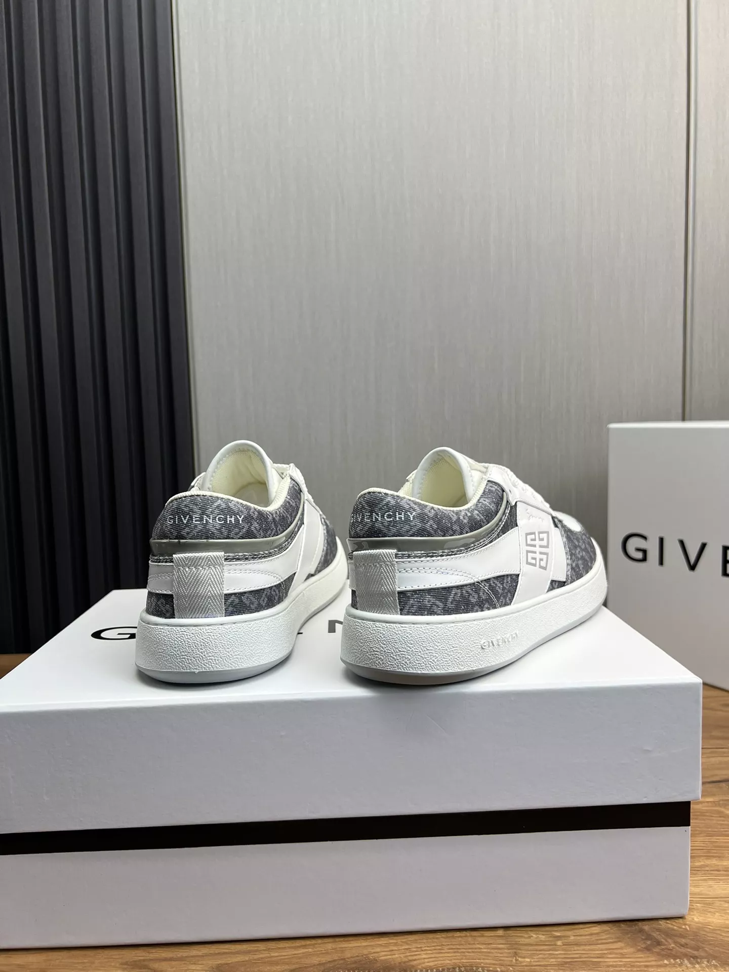 Efficient 7404 Givenchy Casual Shoes For Men