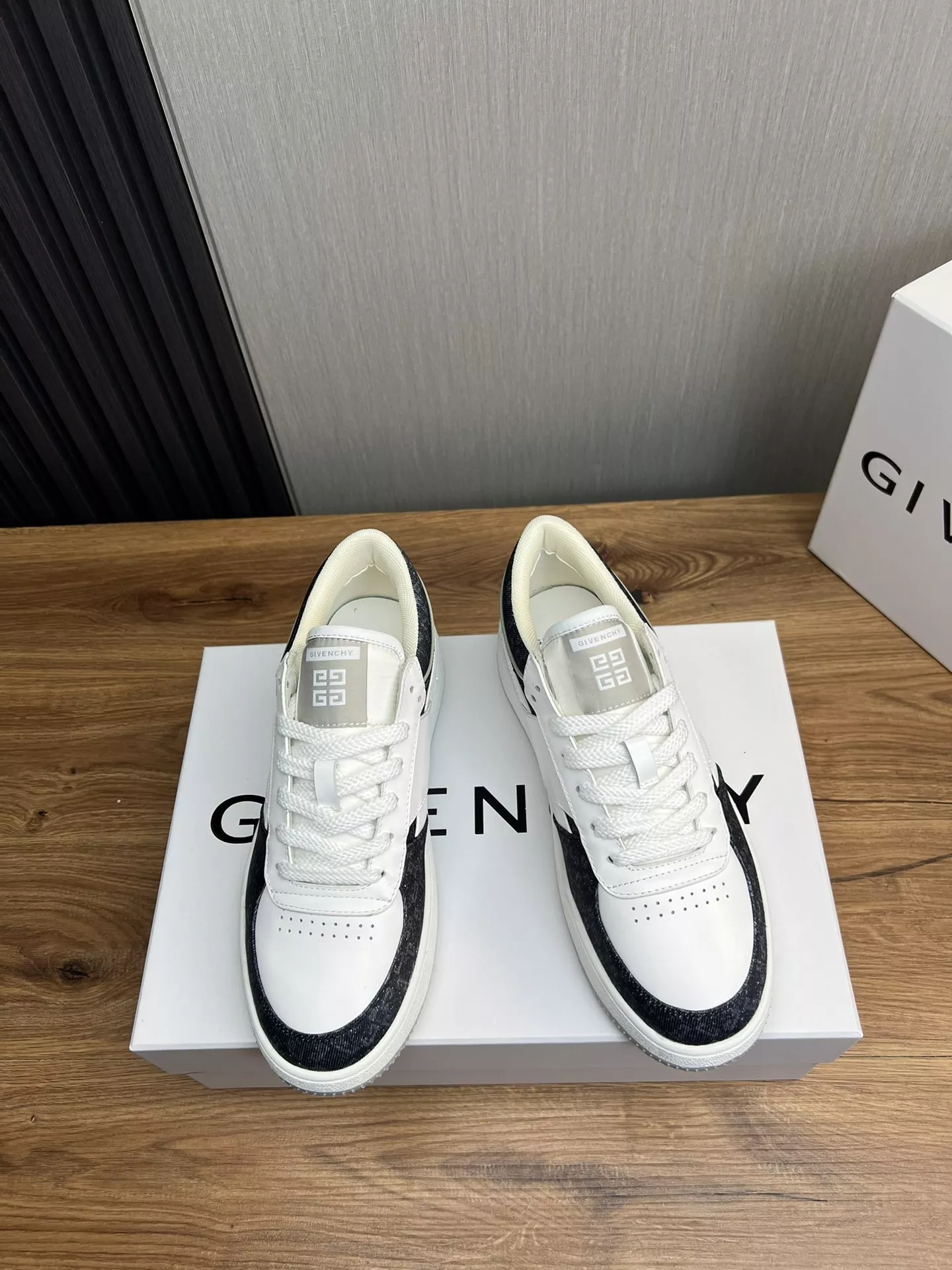 Efficient 7428 Givenchy Casual Shoes For Men