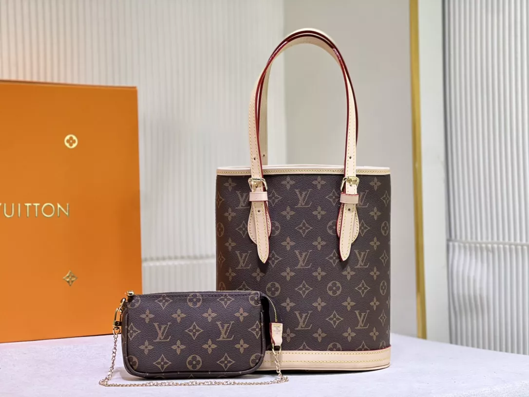Efficient 7525 Louis Vuitton AAA Quality Shoulder Bags For Women
