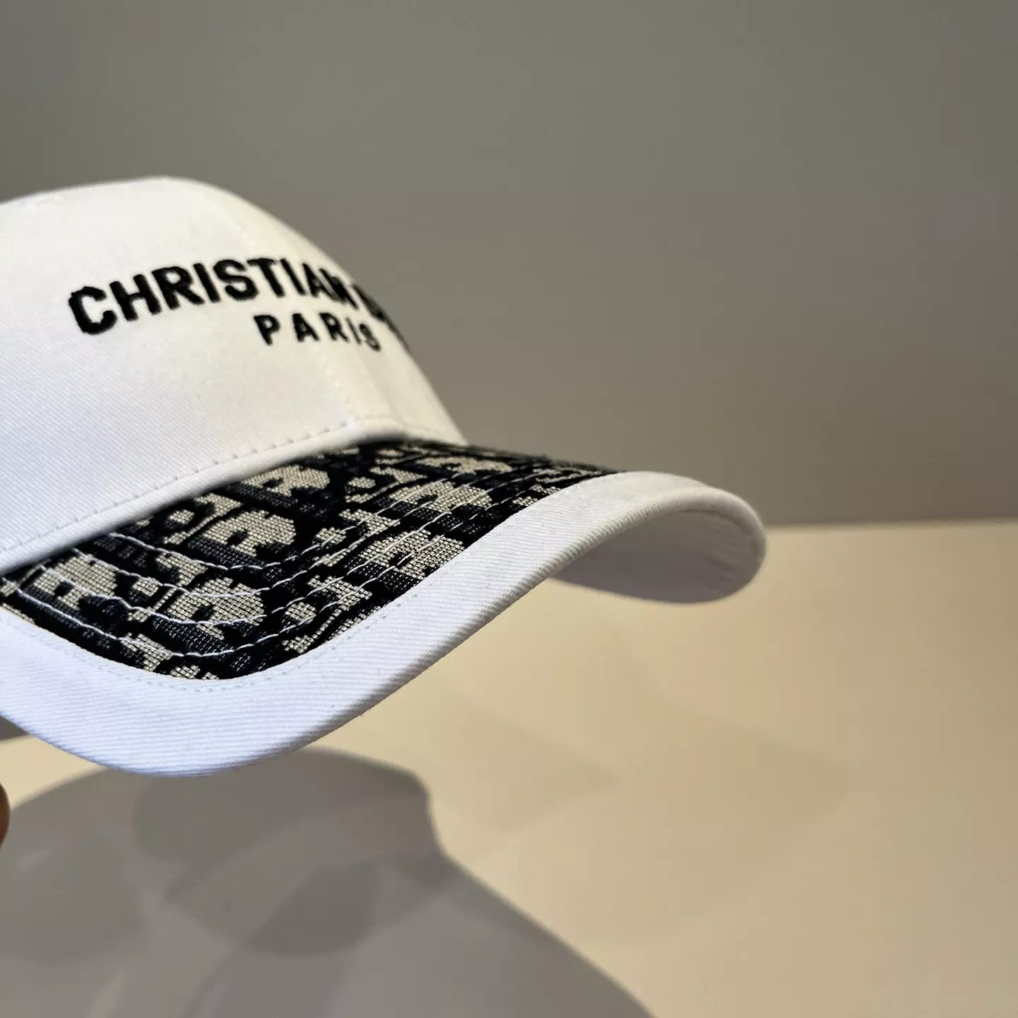Efficient 761 Christian Dior Caps
