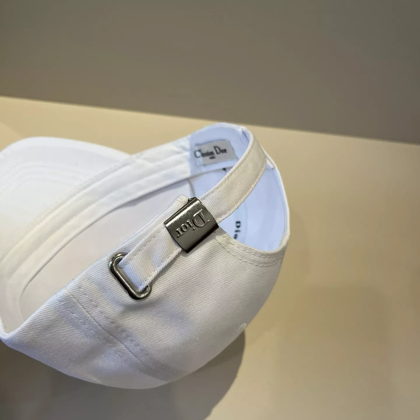 Efficient 761 Christian Dior Caps