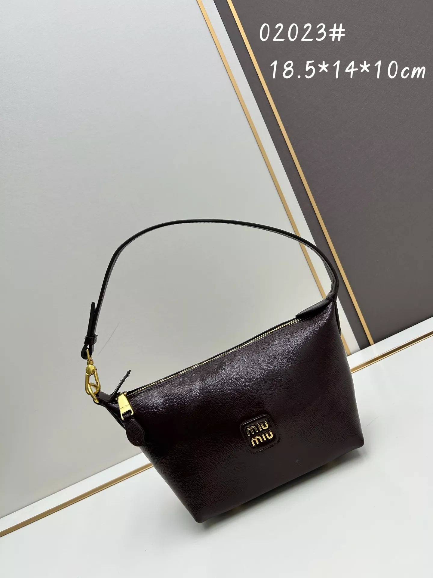 Efficient 7666 MIU MIU AAA Quality Handbags For Women