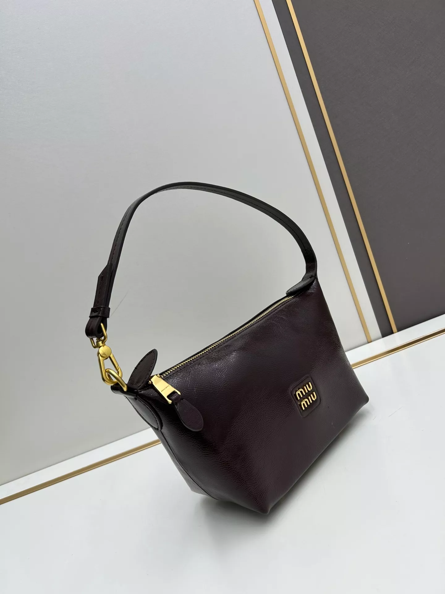Efficient 7666 MIU MIU AAA Quality Handbags For Women