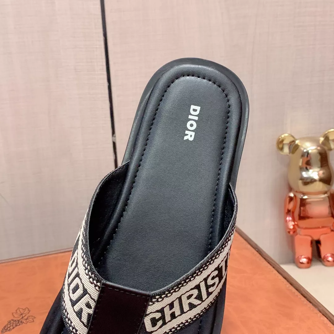 Efficient 7837 Christian Dior Slippers For Men