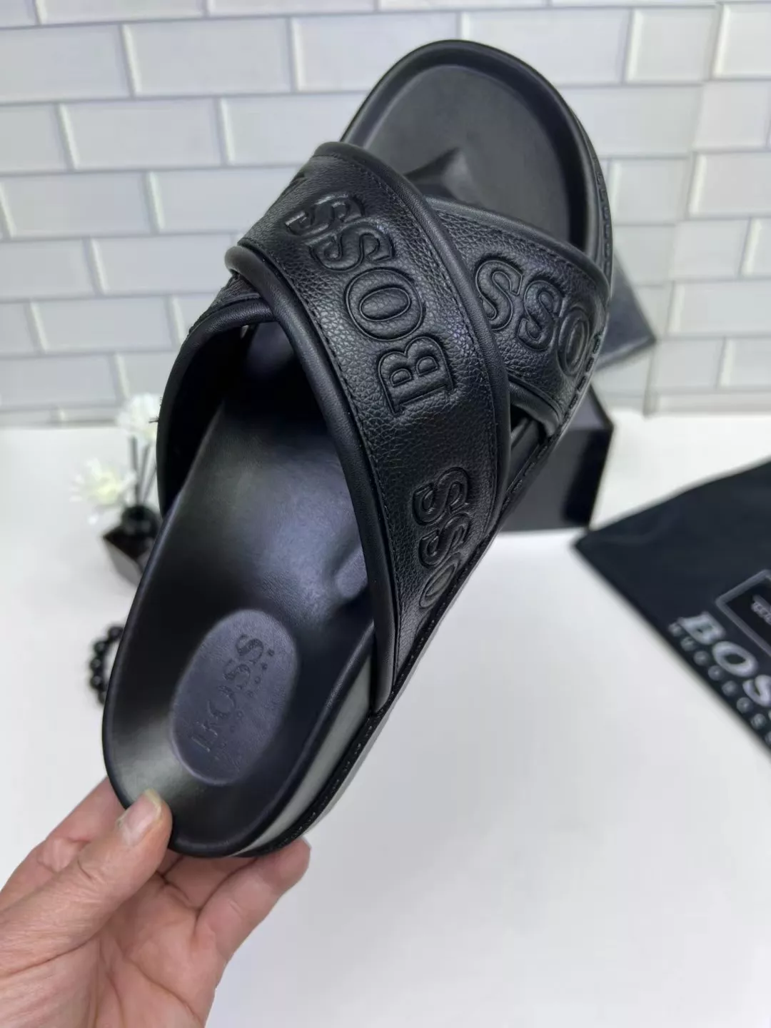 Efficient 7879 Boss Slippers For Men