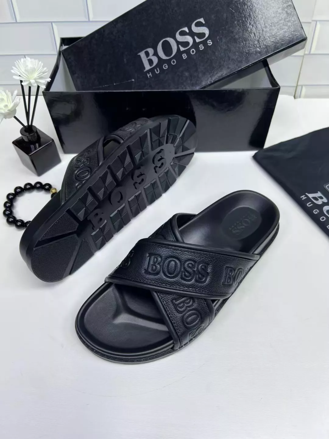 Efficient 7879 Boss Slippers For Men