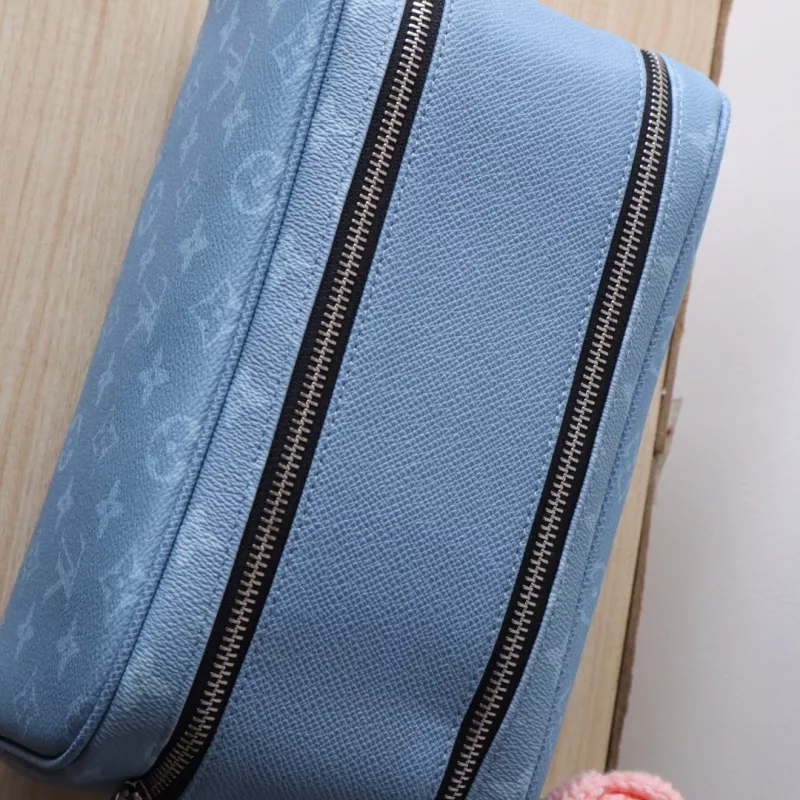 Efficient 791 Louis Vuitton AAA Quality Handbags For Women