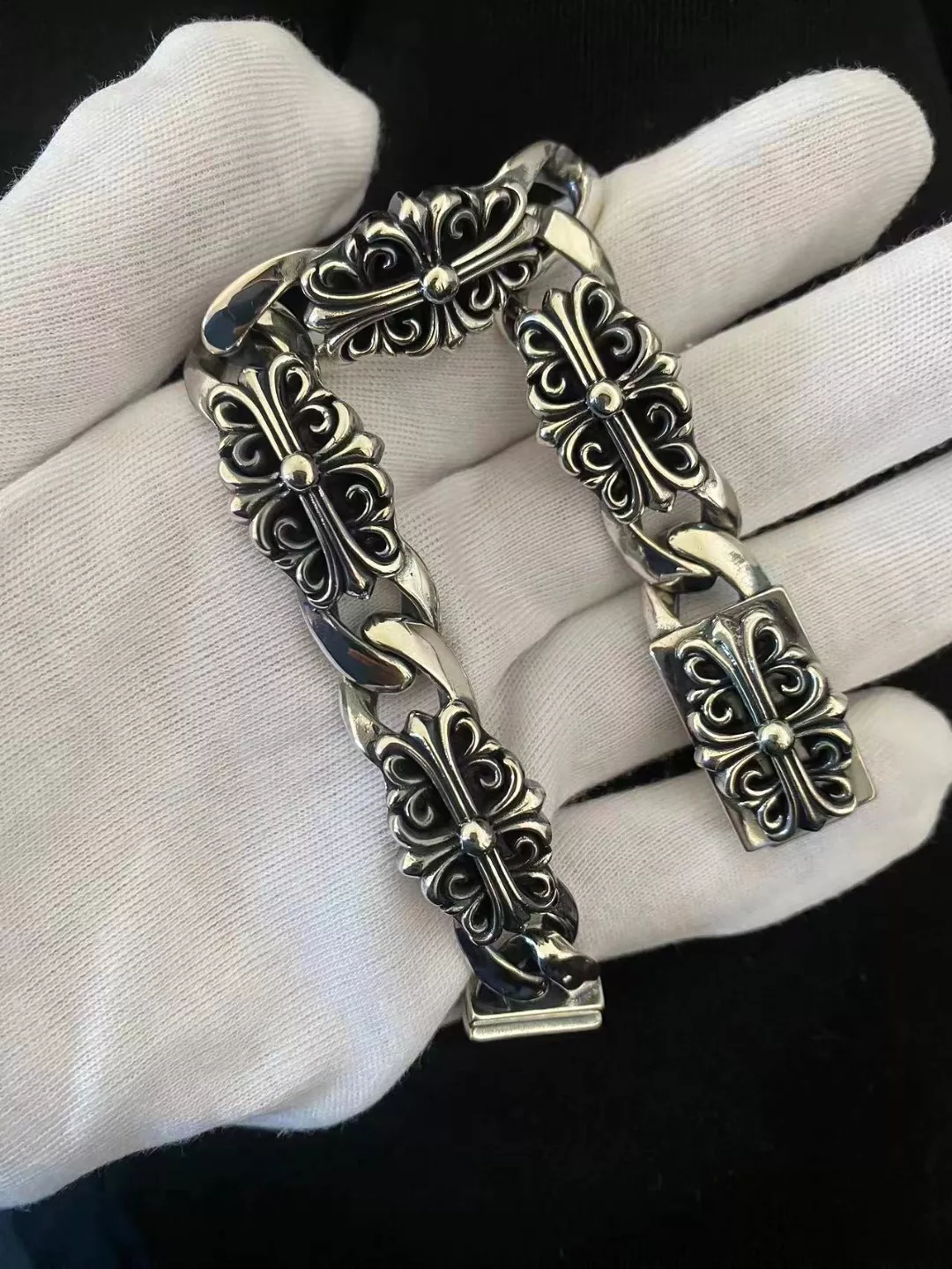 Efficient 7970 Chrome Hearts Bracelets
