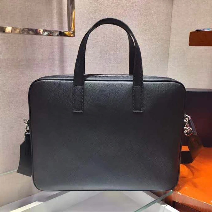 Efficient 7990 Prada AAA Man Handbags