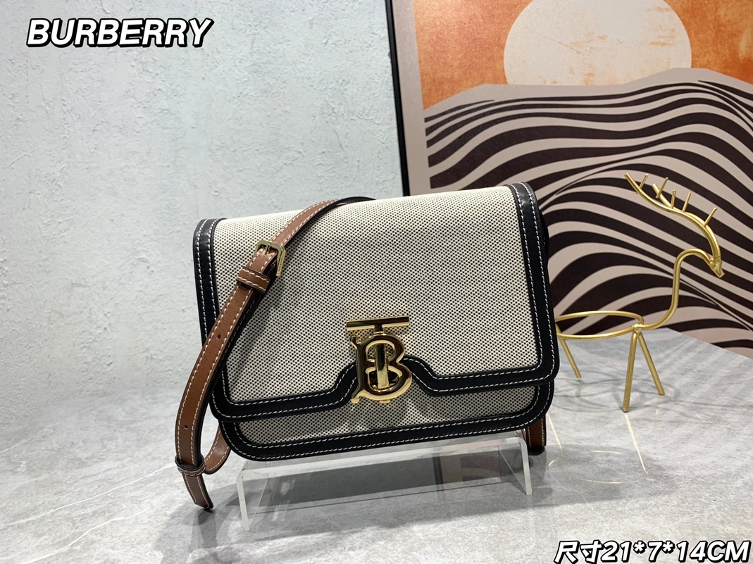 Efficient 807 Burberry AAA Quality Messenger Bags For Women