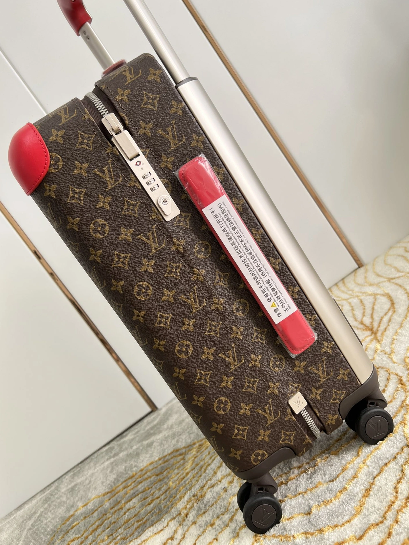 Efficient 8108 Louis Vuitton Luggage