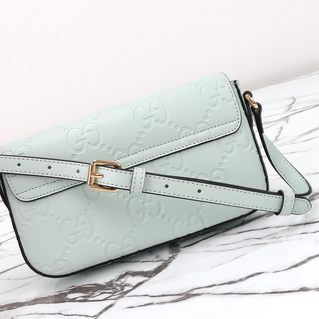 Efficient 8119 Gucci AAA Quality Messenger Bags For Women