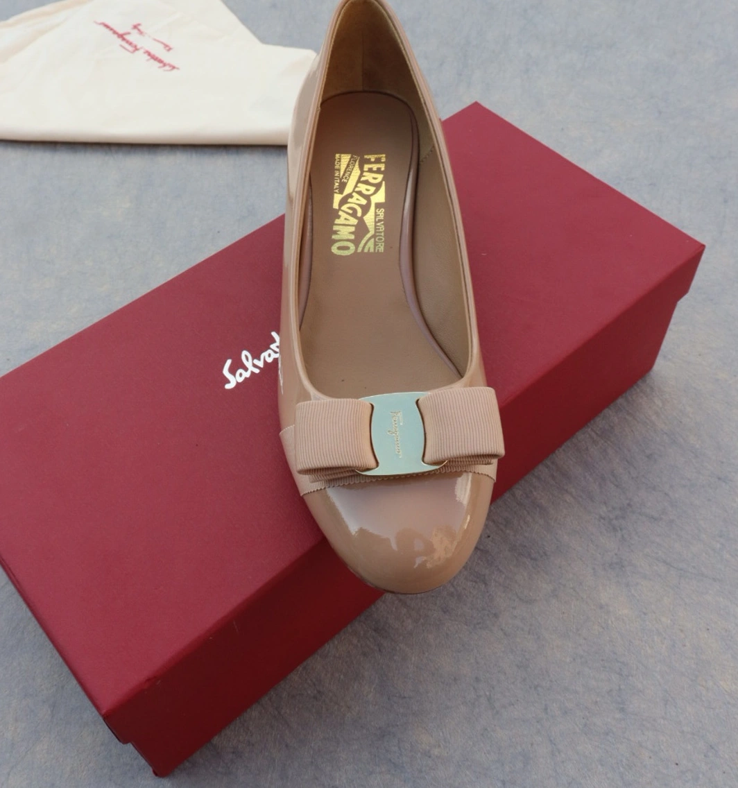 Efficient 8220 Salvatore Ferragamo Flat Shoes For Women