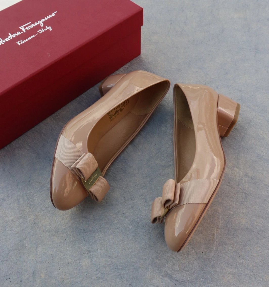 Efficient 8220 Salvatore Ferragamo Flat Shoes For Women