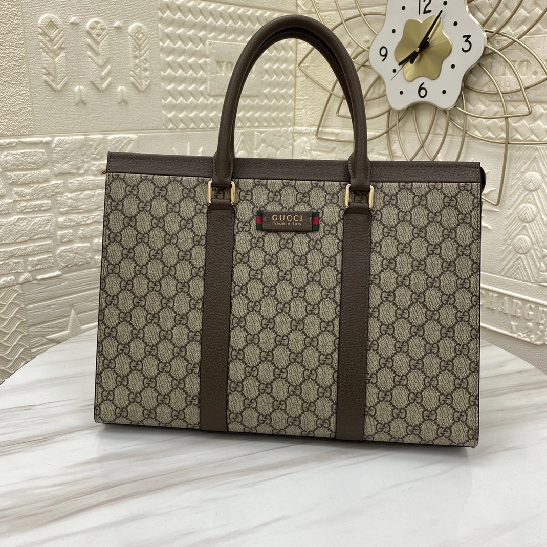 Efficient 8240 Gucci AAA Man Handbags
