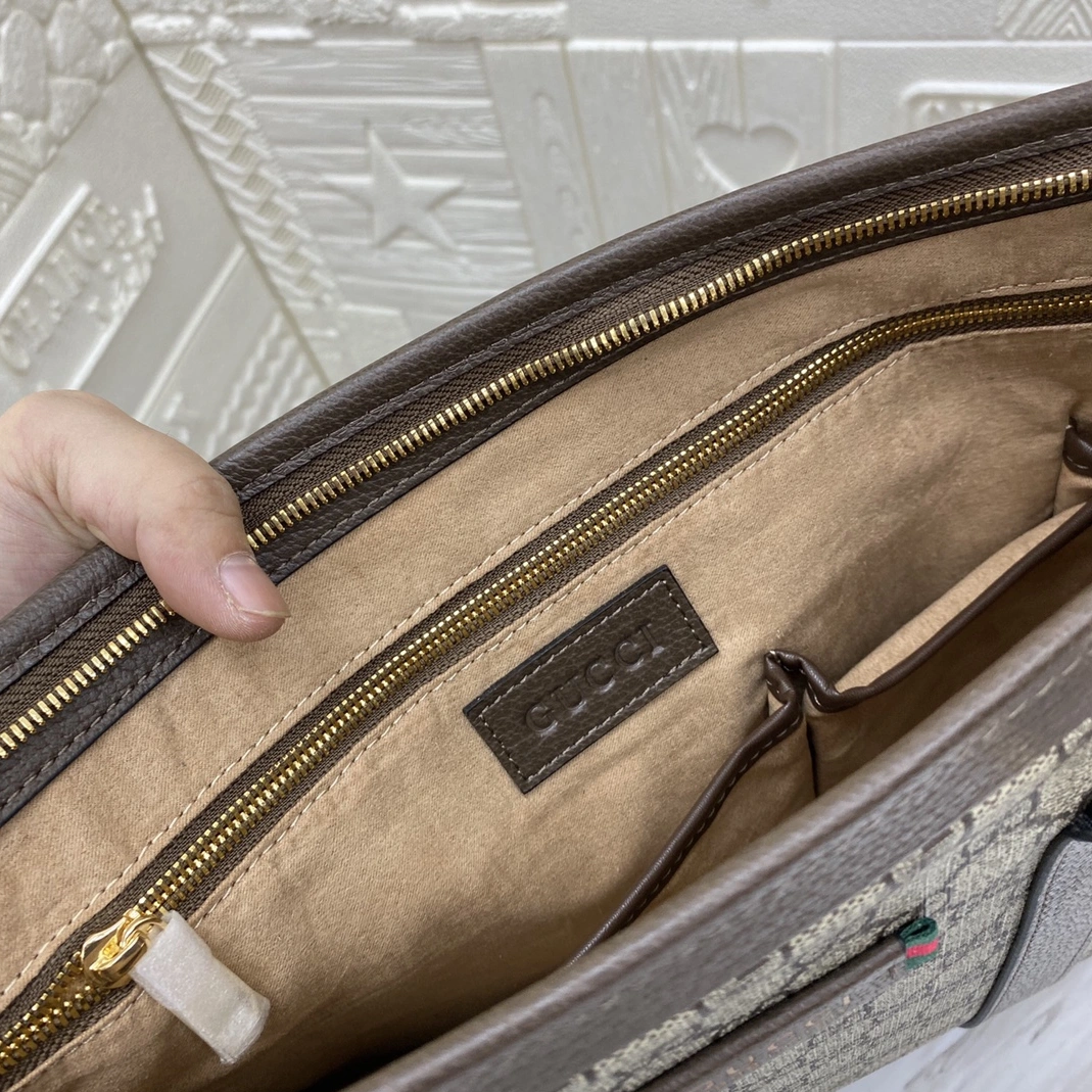 Efficient 8240 Gucci AAA Man Handbags