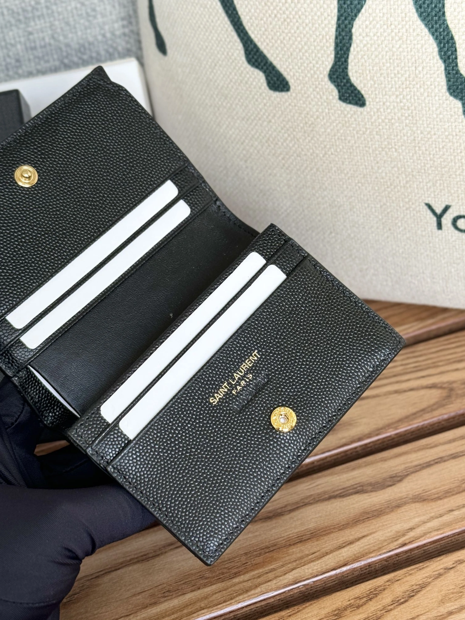 Efficient 8262 Yves Saint Laurent AAA Quality Wallets