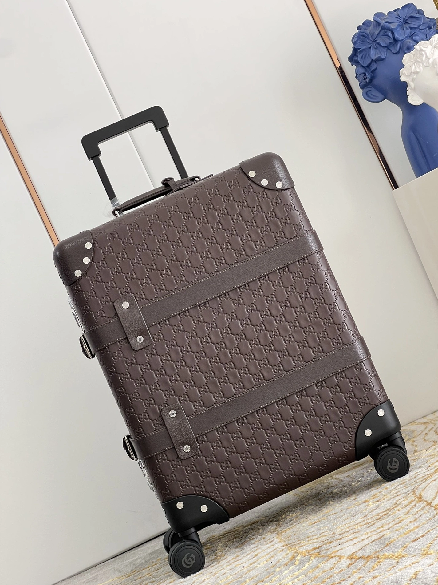 Efficient 8274 Gucci Luggage