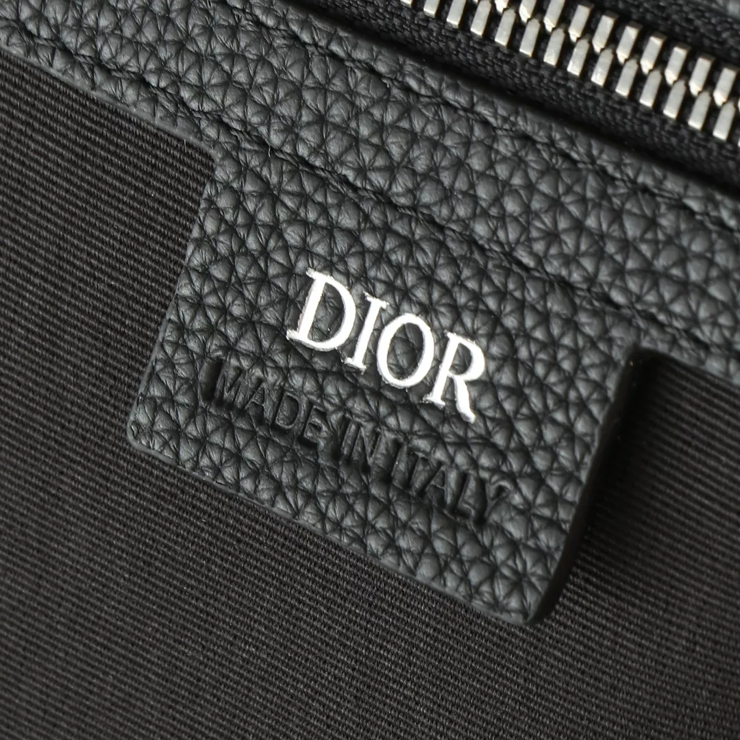Efficient 8276 Christian Dior AAA Man Handbags