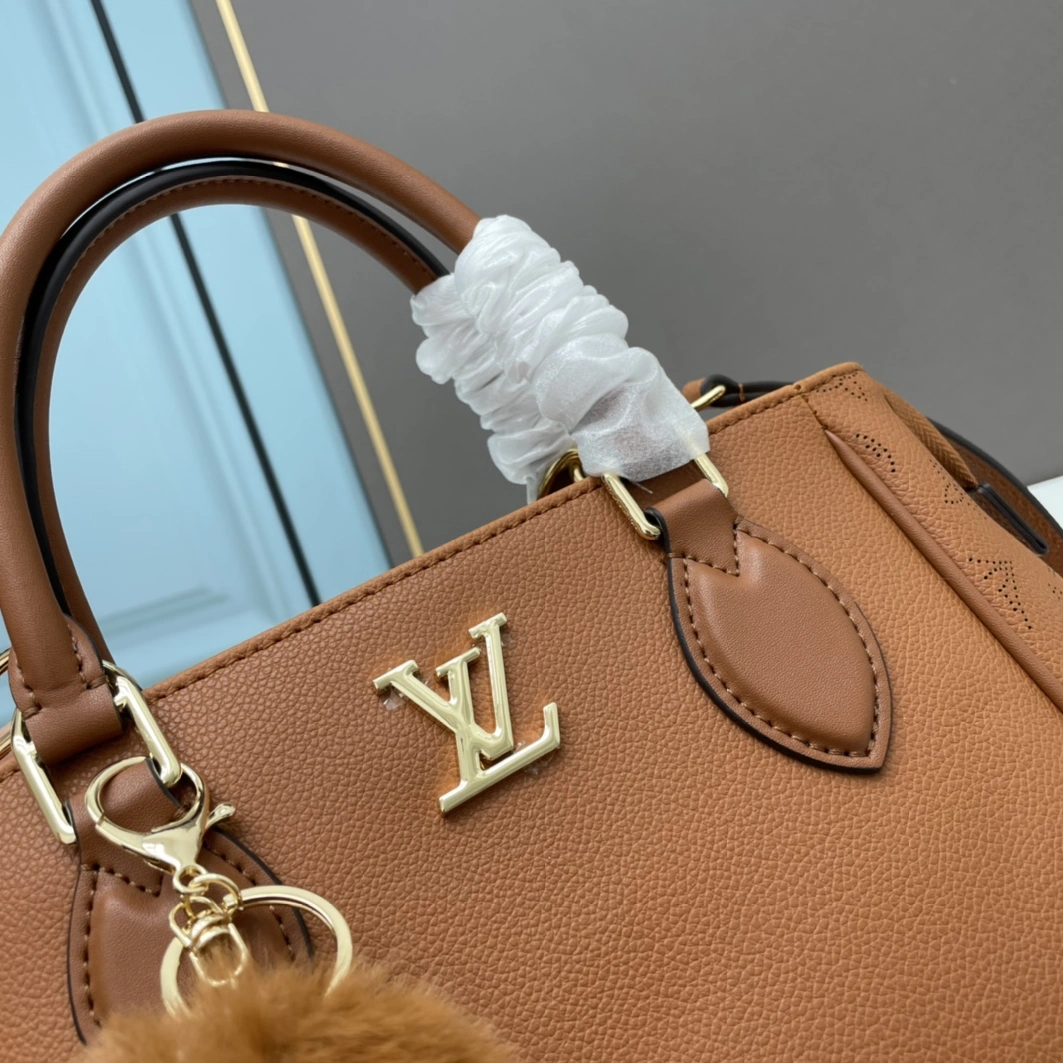 Efficient 8300 Louis Vuitton AAA Quality Handbags For Women
