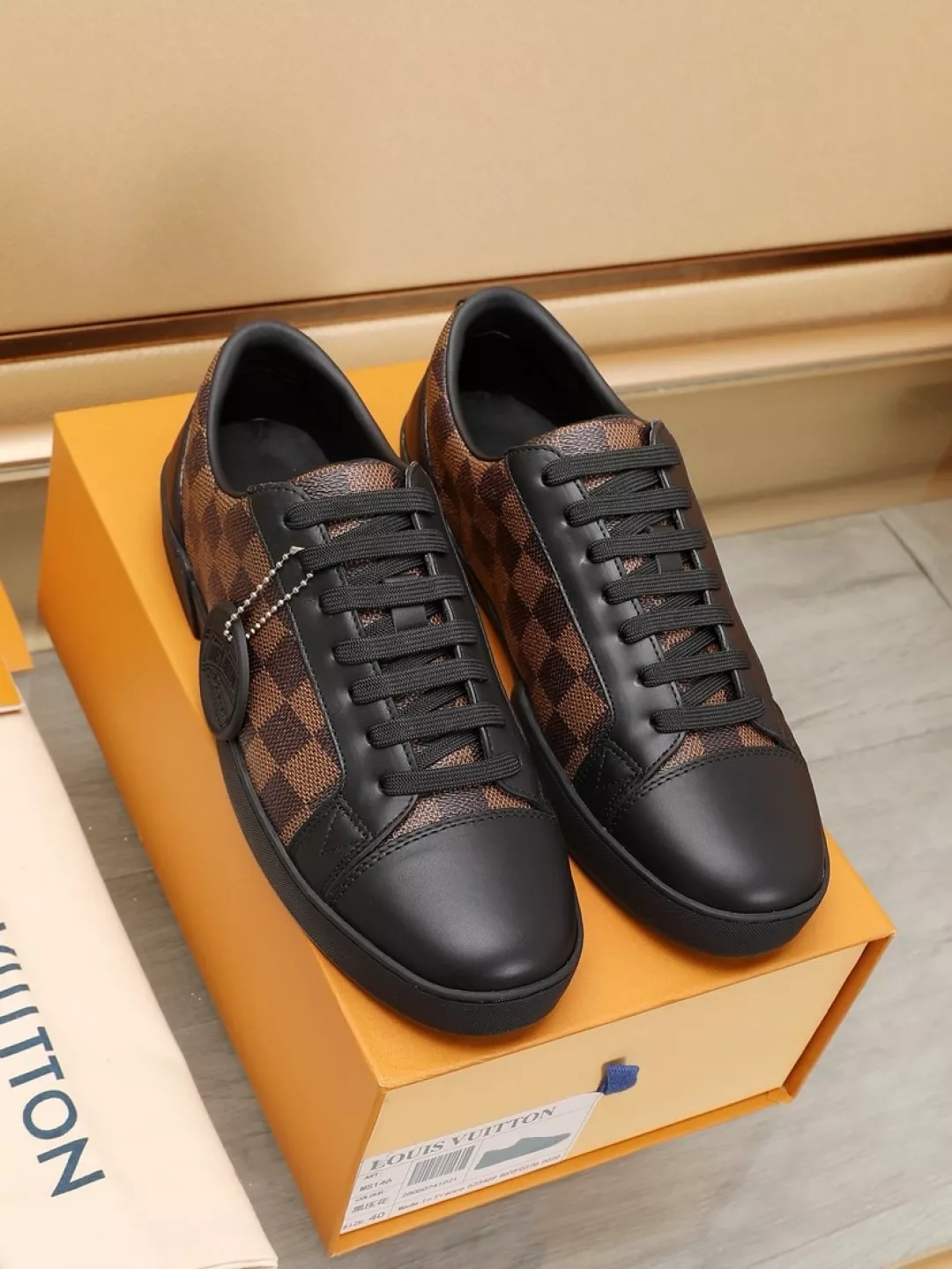 Efficient 8302 Louis Vuitton Casual Shoes For Men
