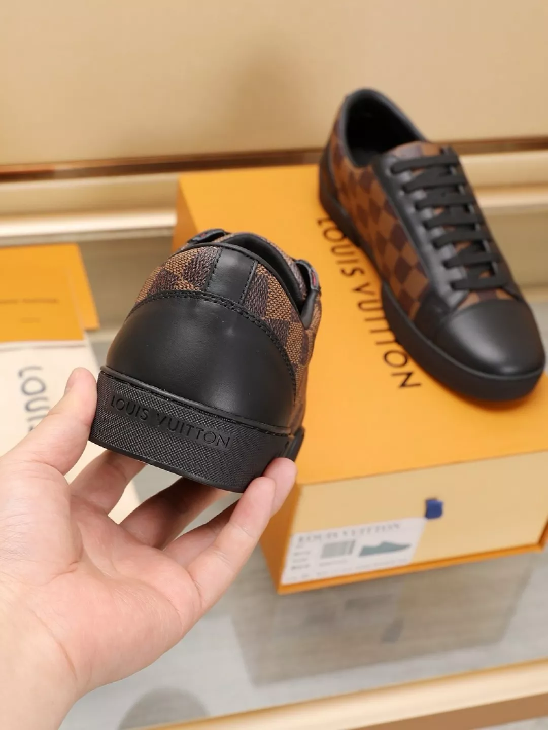 Efficient 8302 Louis Vuitton Casual Shoes For Men