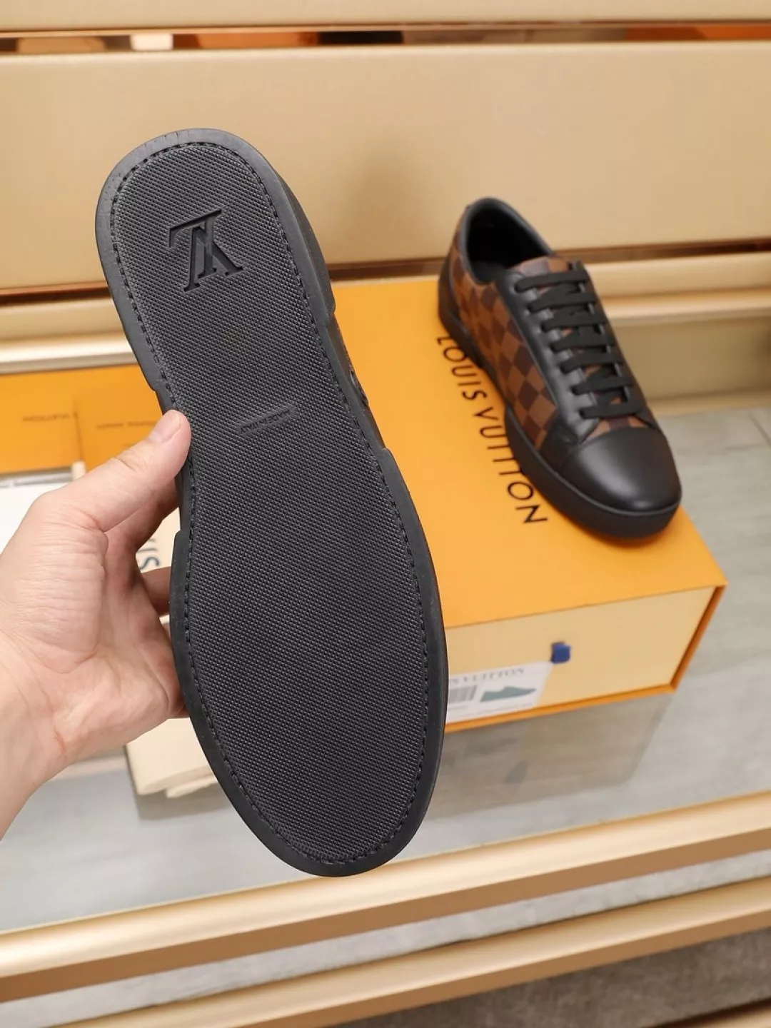 Efficient 8302 Louis Vuitton Casual Shoes For Men