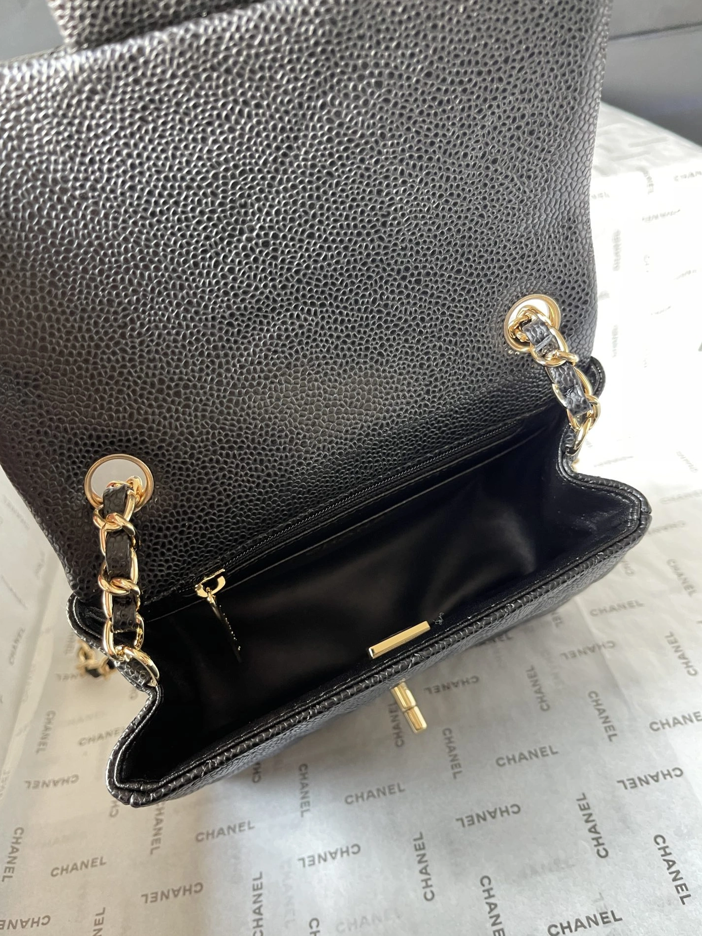 Efficient 8307 Chanel AAA Quality Messenger Bags For Women