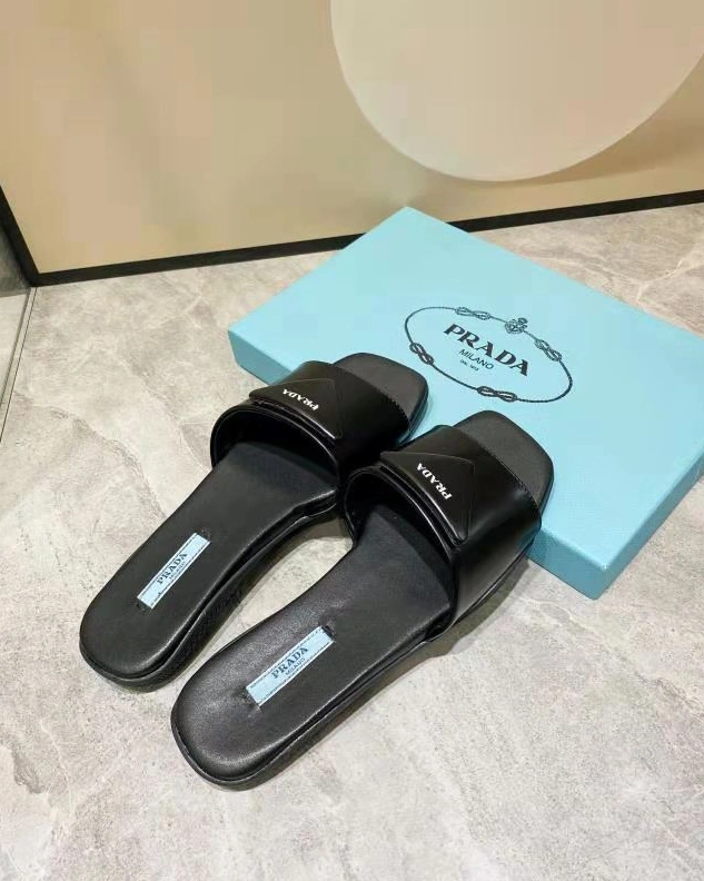 Efficient 8432 Prada Slippers For Women