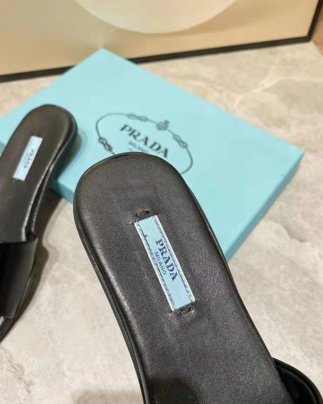 Efficient 8432 Prada Slippers For Women