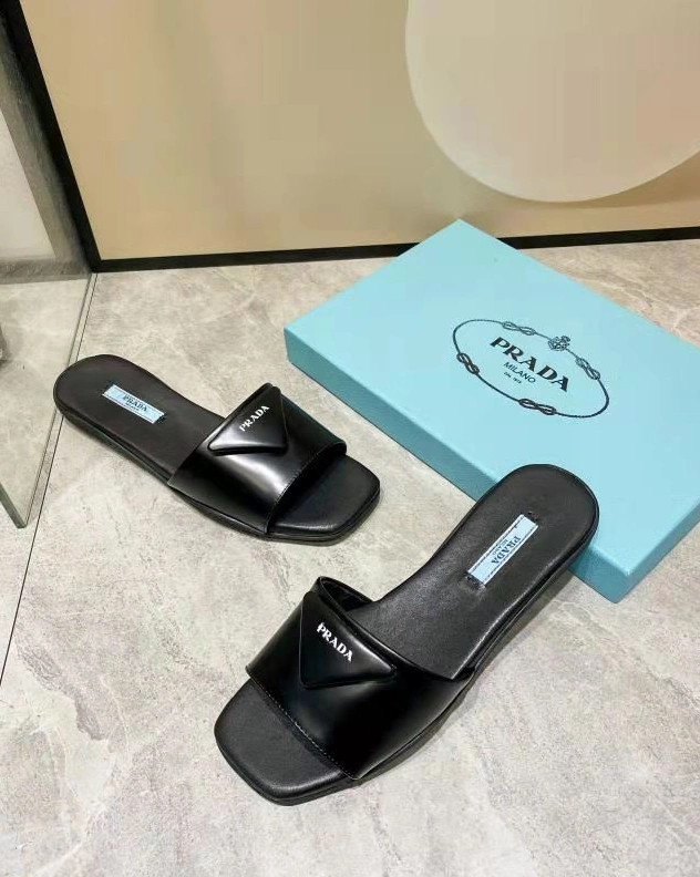 Efficient 8432 Prada Slippers For Women