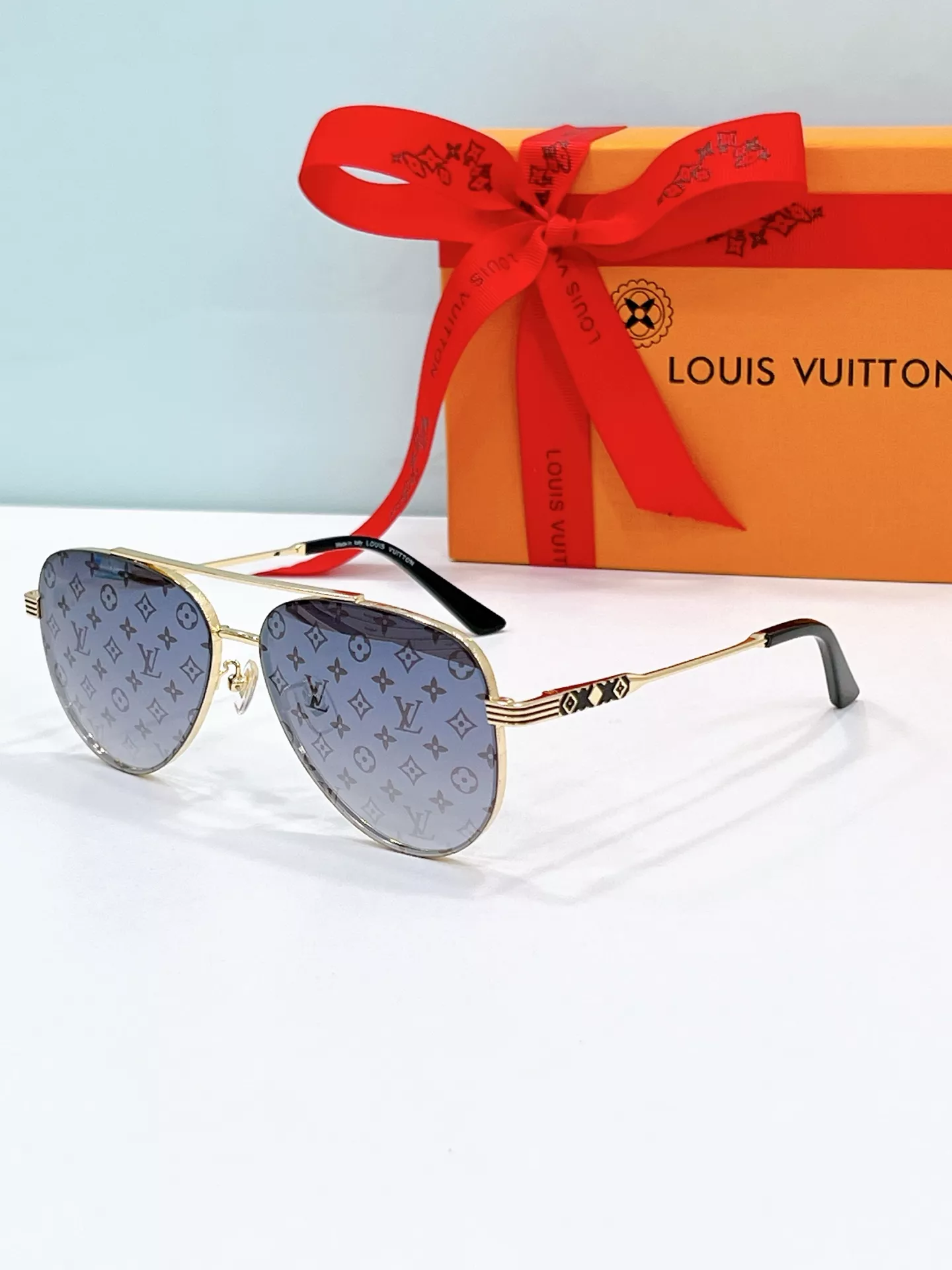 Efficient 8707 Louis Vuitton AAA Quality Sunglasses