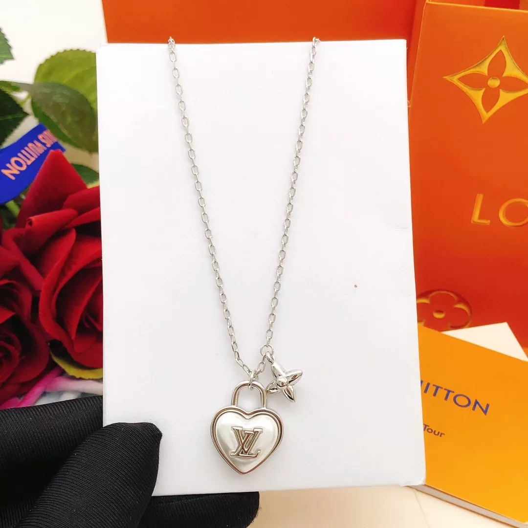 Efficient 887 Louis Vuitton Necklaces For Women